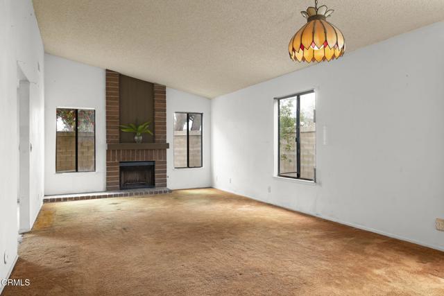 Detail Gallery Image 8 of 34 For 201 Village Rd, Port Hueneme,  CA 93041 - 3 Beds | 2 Baths