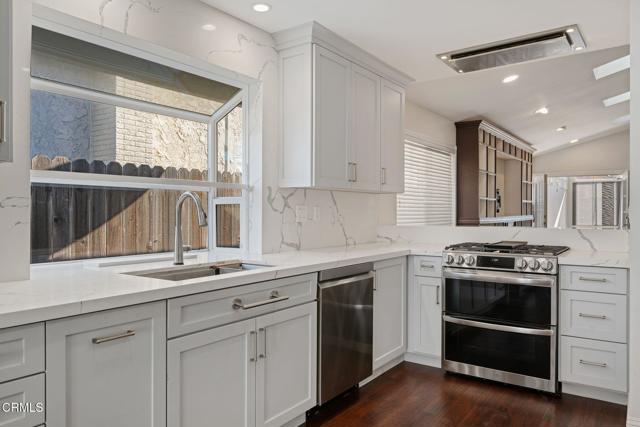 Detail Gallery Image 9 of 28 For 6250 Calle Bodega, Camarillo,  CA 93012 - 3 Beds | 2 Baths