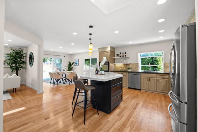 1544 Klamath Drive, Sunnyvale CA: https://media.crmls.org/mediaz/454cc26e-eae6-4ce0-826e-b957bad18c89.jpg
