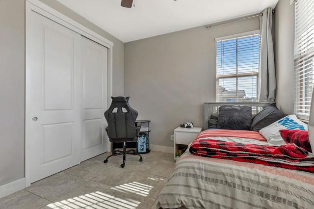 1667 Santana Ranch Drive, Hollister CA: https://media.crmls.org/mediaz/454ceee7-d601-4314-8f85-c5cb00718473.jpg