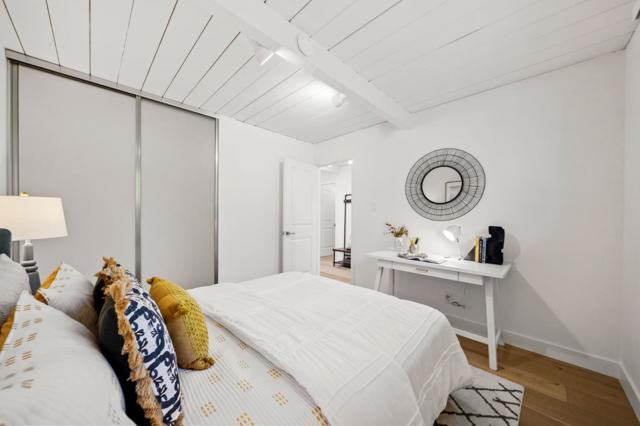 3310 Kenneth Drive, Palo Alto CA: https://media.crmls.org/mediaz/454e06e7-9ba9-4505-ac70-cf0f51e35b1e.jpg