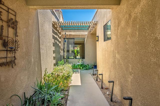 72302 Merry Vale Way, Palm Desert, CA 92260