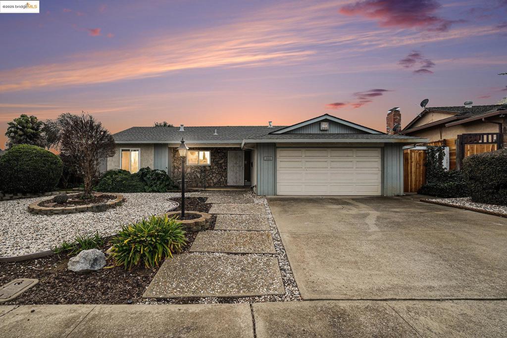 1111 San Jose Dr