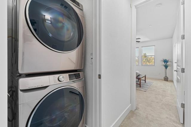 329 Cherokee Loop, Mountain View CA: https://media.crmls.org/mediaz/454eafe5-51e9-4f12-b6bb-c2a2822362cc.jpg