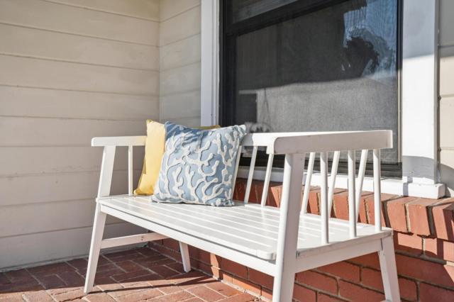 219 D Street, Redwood City CA: https://media.crmls.org/mediaz/454ff4cc-9508-44d1-9f86-796516a3add4.jpg