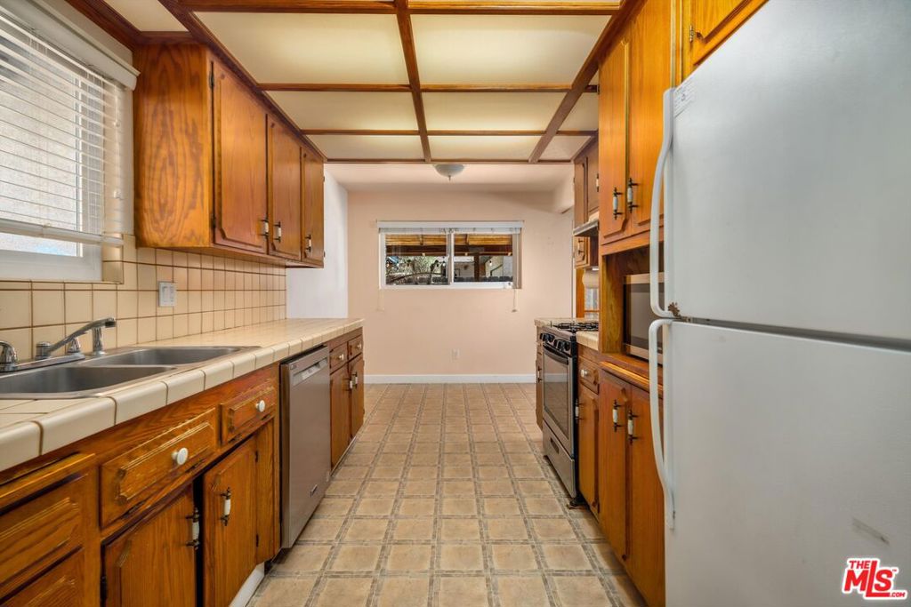 MLS #26972957 image #9