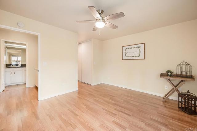 Detail Gallery Image 4 of 31 For 552 Canyon Dr #15,  Oceanside,  CA 92054 - 2 Beds | 2 Baths