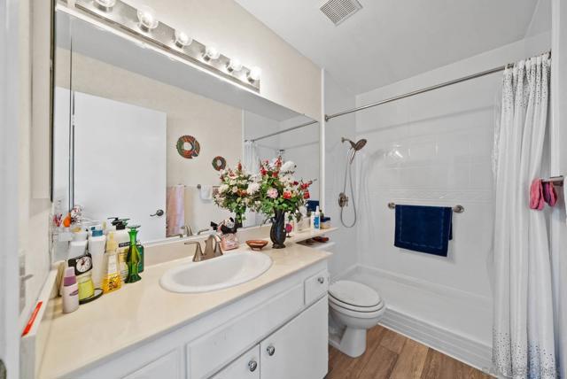 2100 Northshore Drive, Chula Vista CA: https://media.crmls.org/mediaz/4551f2e2-c08b-4851-8604-1737ccf8d338.jpg