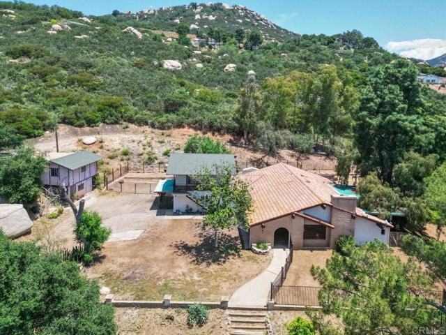 17620 Lyons Valley Road, Jamul CA: https://media.crmls.org/mediaz/4552bae8-0290-4d2a-b342-8d627914c4d0.jpg