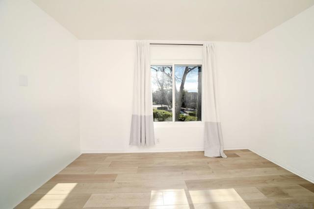 Image 14 of 22 For 8426 Summerdale Rd  Unit C