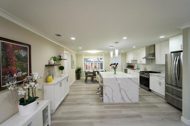 470 Holly Way, Milpitas CA: https://media.crmls.org/mediaz/45536529-3b27-4b9e-9e2f-77dae112d361.jpg