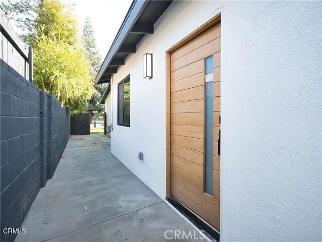 Detail Gallery Image 5 of 6 For 7223 Fallbrook Ave, West Hills,  CA 91307 - 1 Beds | 1 Baths