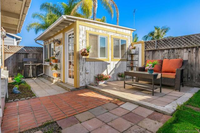 8323 Calle Calzada, San Diego, California 92126, 3 Bedrooms Bedrooms, ,1 BathroomBathrooms,Single Family Residence,For Sale,Calle Calzada,250020064SD