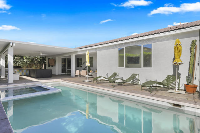 82857 Wheatley Court, Indio CA: https://media.crmls.org/mediaz/45541506-6d18-4262-9f4a-29249bc1ce36.jpg