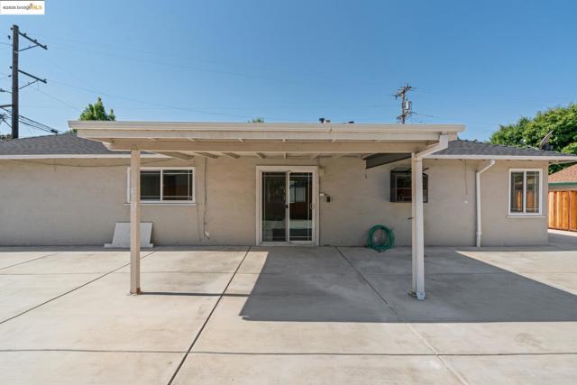 41 Belinda Dr, Pleasant Hill CA: https://media.crmls.org/mediaz/4554e7b1-9ddf-4e8c-82a3-88eb8259d997.jpg