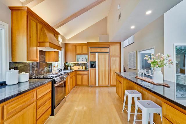 22103 Stocklmeir Court, Cupertino CA: https://media.crmls.org/mediaz/4555691a-2325-4358-92f9-93060851e8fa.jpg