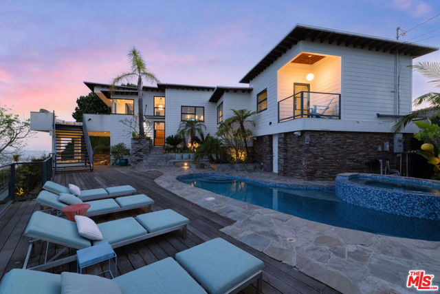 3 Bed Home for Sale in Los Angeles, California