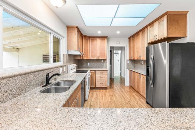 6763 Hibiscus Dr, Lemon Grove CA: https://media.crmls.org/mediaz/455621b5-5fd7-47b5-8686-bad8b25e0bbe.jpg