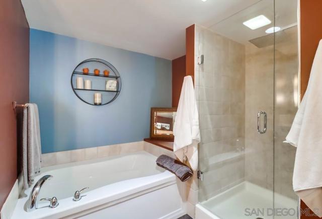 1780 Kettner, San Diego CA: https://media.crmls.org/mediaz/45563388-a2e4-4f5d-9e64-3807aff73624.jpg