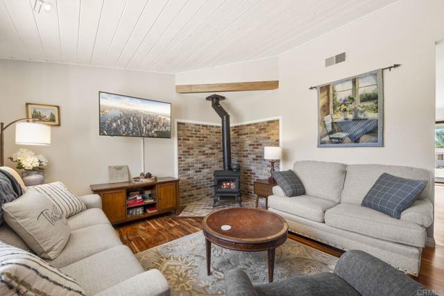 Detail Gallery Image 7 of 29 For 29998 Mac Tan Rd, Valley Center,  CA 92082 - 3 Beds | 2 Baths