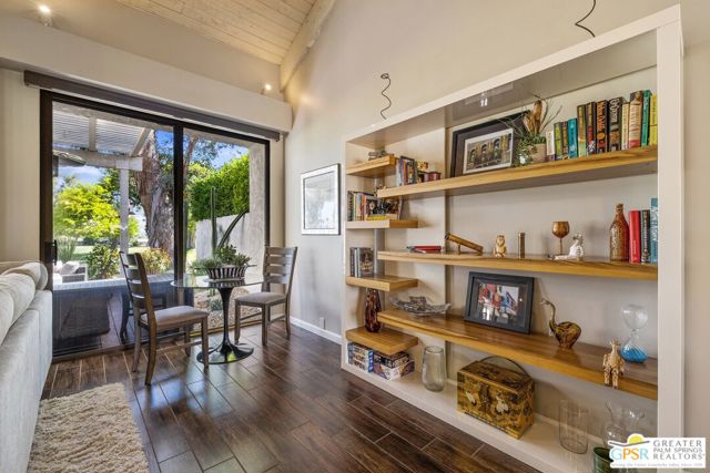 747 Inverness Drive, Rancho Mirage CA: https://media.crmls.org/mediaz/4557fe47-ce3b-4697-8b85-37476674508e.jpg