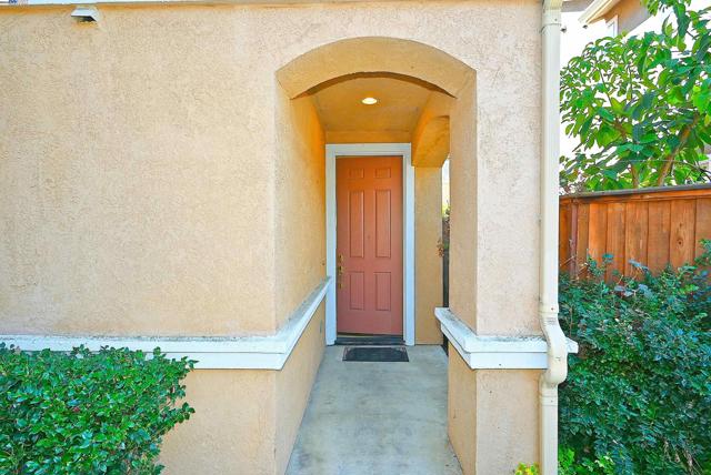 4189 Tessa Pl, Pleasanton CA: https://media.crmls.org/mediaz/4557fe8a-74d5-4d3f-a985-b55ef0a6b55c.jpg