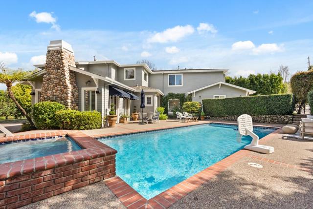 629 Lombardy Way, Redwood City CA: https://media.crmls.org/mediaz/45584784-db7a-4d01-94d8-858c01438efe.jpg