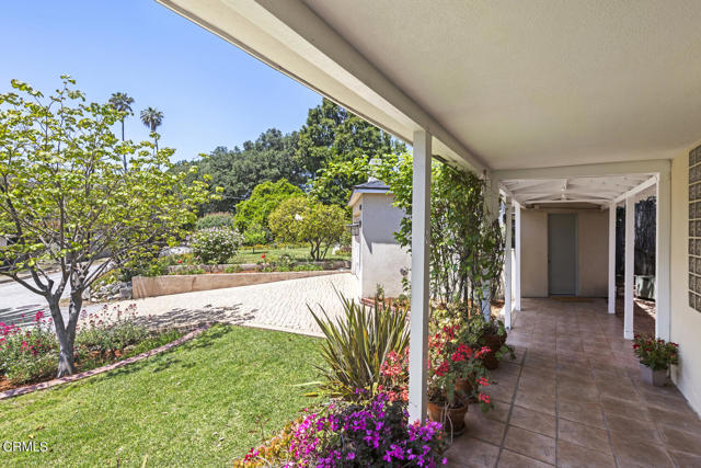 Detail Gallery Image 2 of 30 For 559 E Marigold St, Altadena,  CA 91001 - 2 Beds | 2 Baths