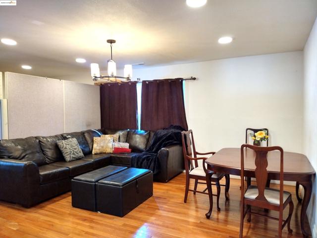 Image 6 of 39 For 864 San Francisco Ave