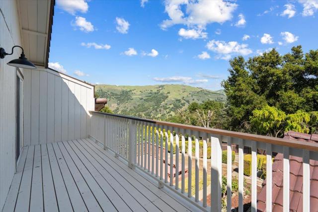 16385 Jackson Oaks Drive, Morgan Hill CA: https://media.crmls.org/mediaz/45592668-6b1b-4392-b4ea-4c11d0aba42d.jpg