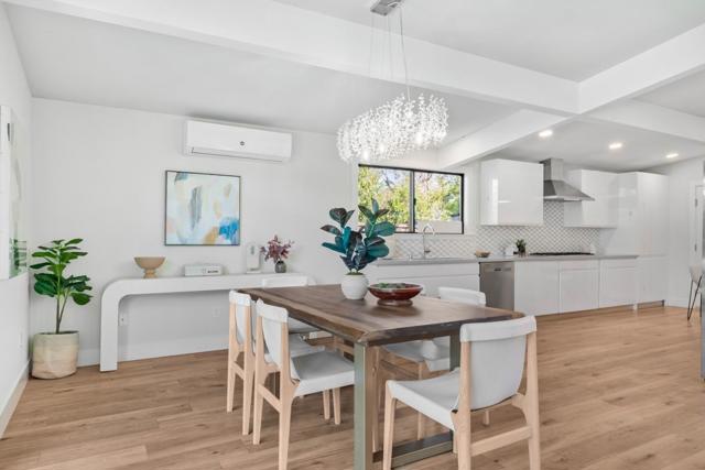 691 Dunholme Way, Sunnyvale CA: https://media.crmls.org/mediaz/455956e7-8ad2-4d33-9fe3-d97f0ff8934a.jpg