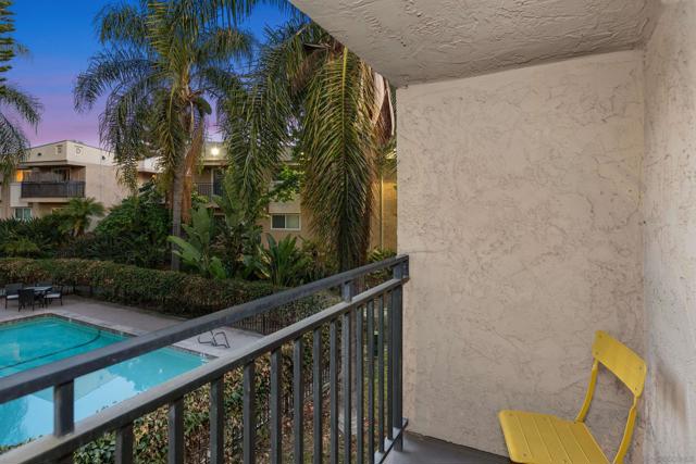 9860 Dale Ave, Spring Valley CA: https://media.crmls.org/mediaz/4559c29c-2e49-4763-ae89-bc2a8a3d7240.jpg