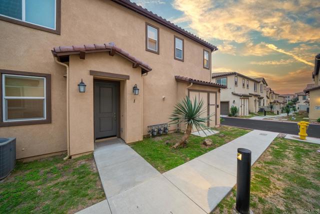 Detail Gallery Image 34 of 49 For 1711 Cal Orchid Pl #1,  Chula Vista,  CA 91913 - 2 Beds | 2 Baths