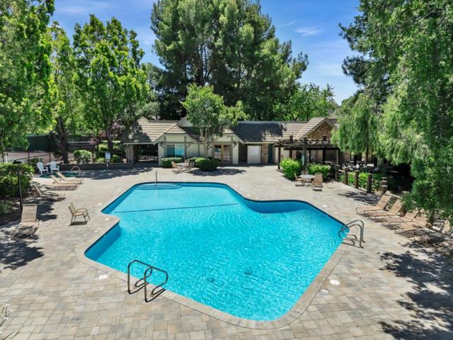 4241 Sora Terrace, Fremont CA: https://media.crmls.org/mediaz/455d01ff-b849-4c0c-9d72-4846abe28be5.jpg