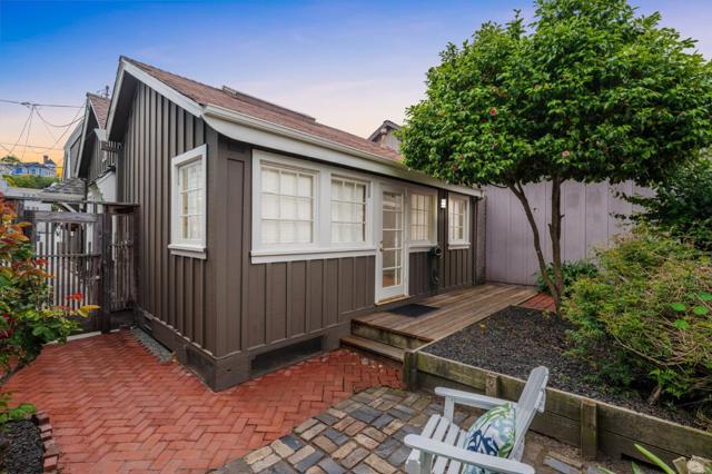 219 San Jose Avenue, Capitola CA: https://media.crmls.org/mediaz/455d0d82-805d-42be-a905-c01764979cd3.jpg