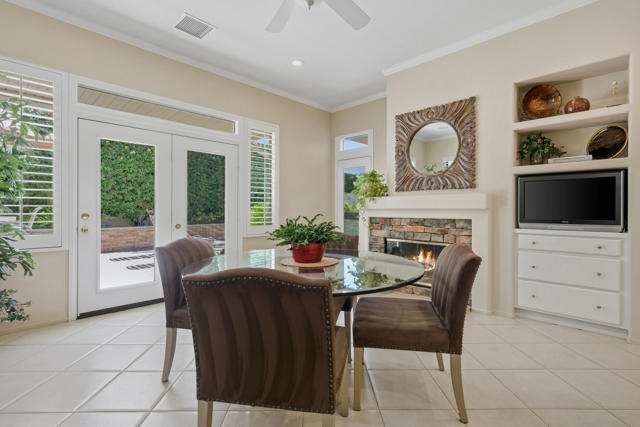 65 San Marino Circle, Rancho Mirage CA: https://media.crmls.org/mediaz/455df0bd-9c13-4a6c-ad9d-2313ac0fcab6.jpg