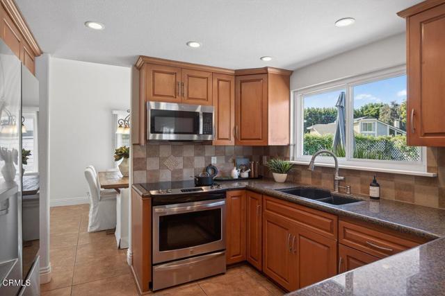 Image 7 of 40 For 1297 Halifax Court