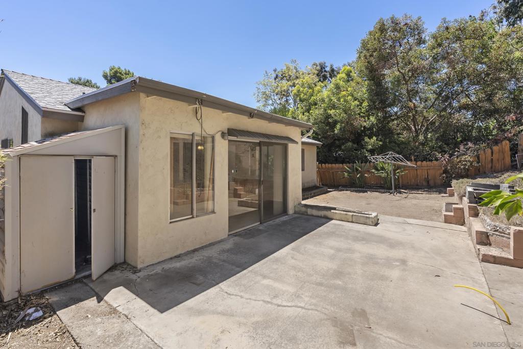 MLS #250035175SD img 25