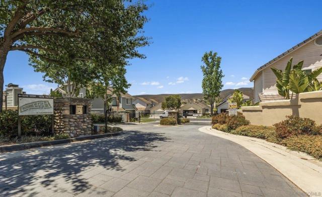 10366 Rancho Carmel Dr, San Diego CA: https://media.crmls.org/mediaz/455f6591-e86d-412b-907d-cb9f57afc74b.jpg