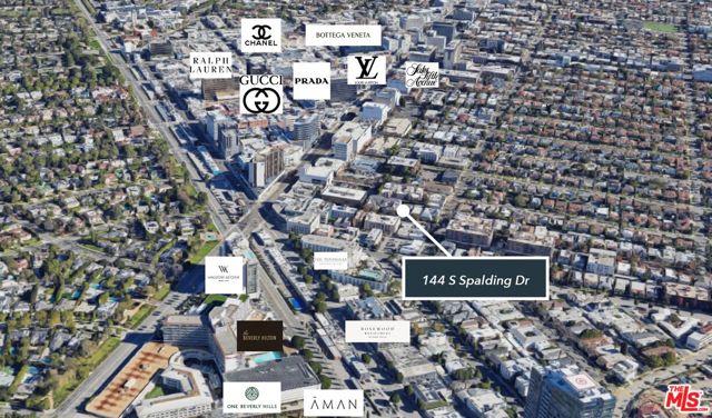 144 S Spalding Drive, Beverly Hills CA: https://media.crmls.org/mediaz/45601e97-85c9-429f-be7c-7168a0637dbd.jpg