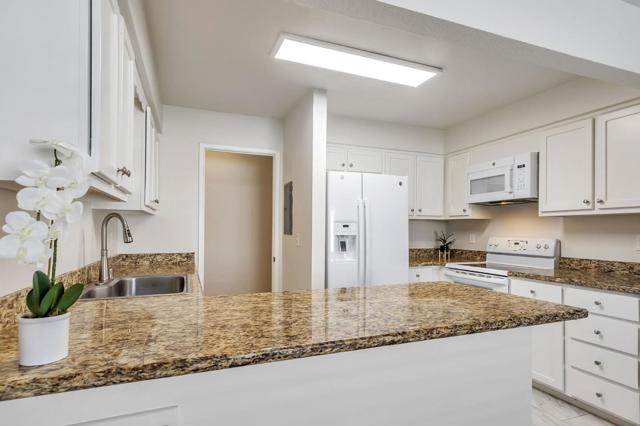 5535 Sean Circle, San Jose CA: https://media.crmls.org/mediaz/45602b18-42a1-4f7b-8025-e6a57117f5d3.jpg