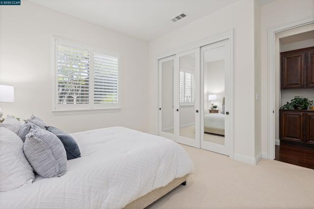 837 O'Brien Place, Danville CA: https://media.crmls.org/mediaz/45603539-22ef-4988-a027-c2c25c0b60f2.jpg