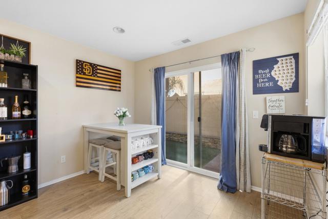 Detail Gallery Image 9 of 32 For 34221 Woodmont, Lake Elsinore,  CA 92532 - 4 Beds | 3 Baths