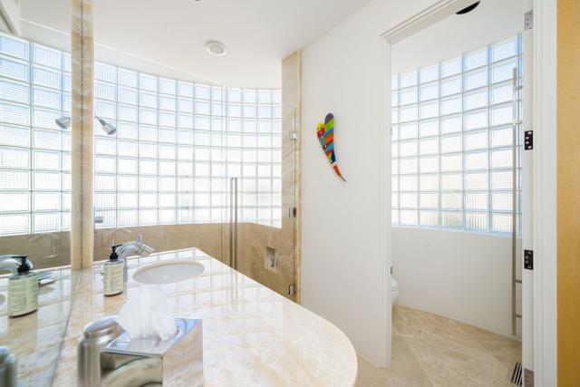 79095 Tom Fazio N Lane, La Quinta CA: https://media.crmls.org/mediaz/45606f1b-3e21-4c06-8ab9-3024c002e722.jpg