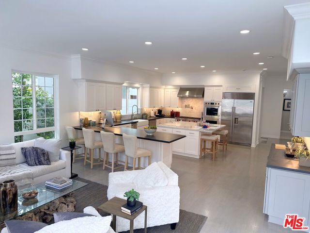 Image 2 of 73 For 723 10th Street