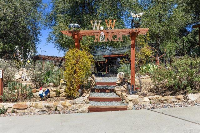 10499 Highway 79, Descanso CA: https://media.crmls.org/mediaz/4561d036-066a-4d19-92d2-1bbc1a173450.jpg