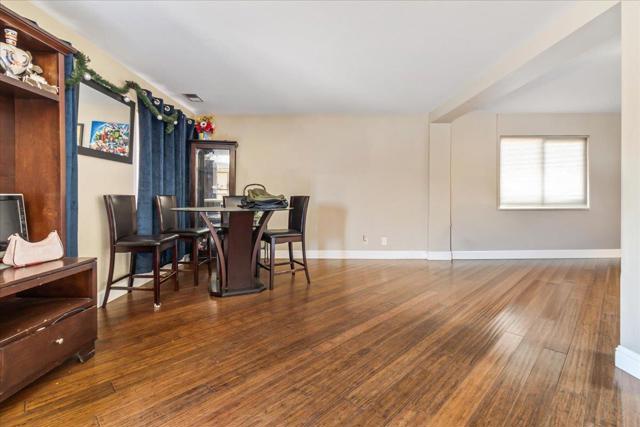 1037 Vista Avenue, Soledad CA: https://media.crmls.org/mediaz/456324a6-fa44-47c4-a733-98ee8b0781f0.jpg