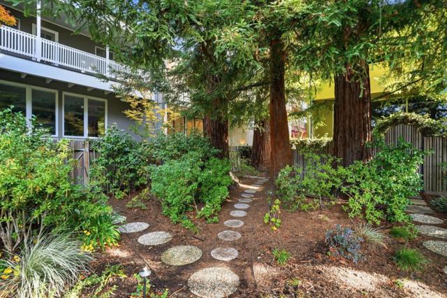 1621 Stone Pine Lane, Menlo Park CA: https://media.crmls.org/mediaz/45637436-02c9-4d0d-a20a-d542a1f096ab.jpg