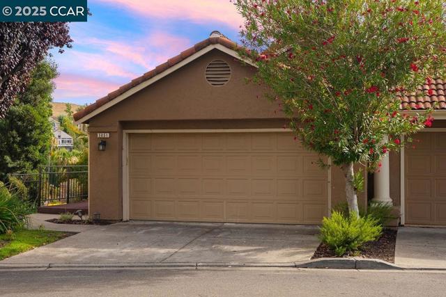 3051 Tahoe Pl, San Ramon CA: https://media.crmls.org/mediaz/4563f1ba-7724-4a68-85a4-2d93dde1e2ae.jpg