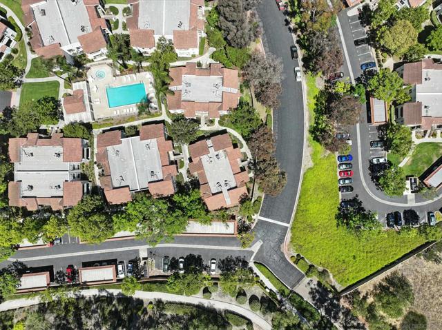 13330 Caminito Ciera, San Diego CA: https://media.crmls.org/mediaz/45640d7f-dfc0-4f05-b03c-4e2c0ebf6f8d.jpg